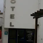 Hotel Cal Mariner *