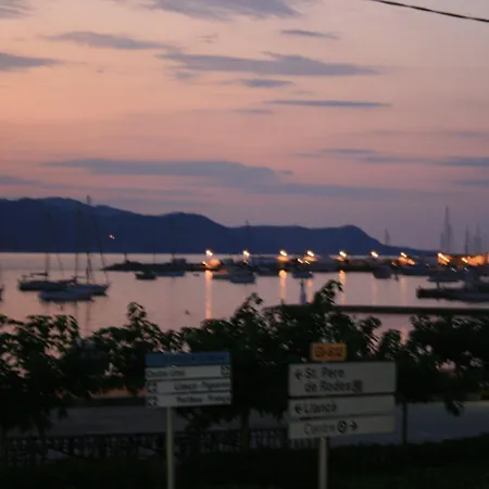 加州水手酒店 El Port De La Selva