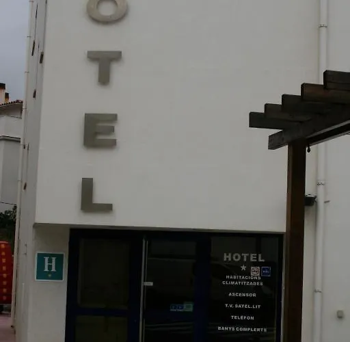 Hotel Cal Mariner *
